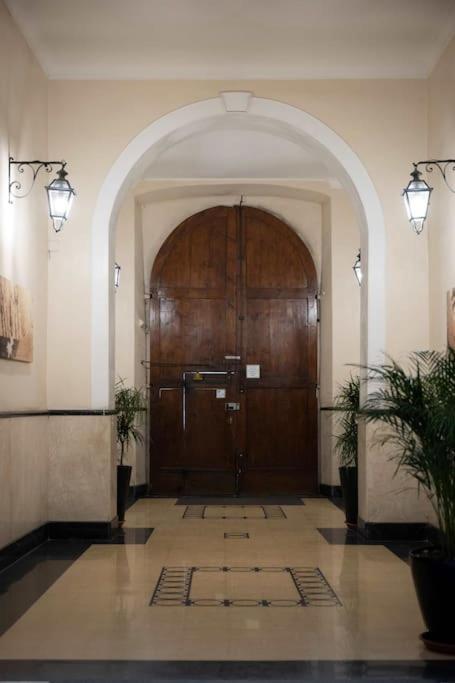 Merulana Penthouse: 5 Minutes Walk From Colosseum Exterior photo